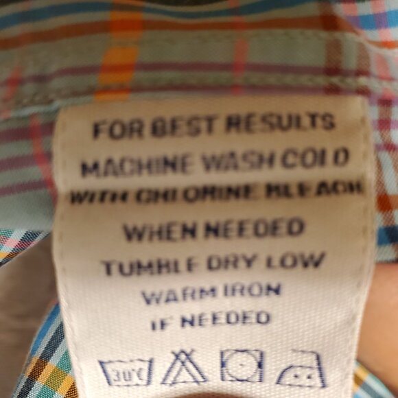 NWOT Como Sport  Men M Shirt Italian 100%Cotton PocketMatched Plaid xtra Buttons - Picture 8 of 8